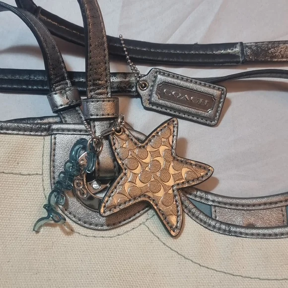 Coach summer star cream and teal purse - Picture 4 of 6